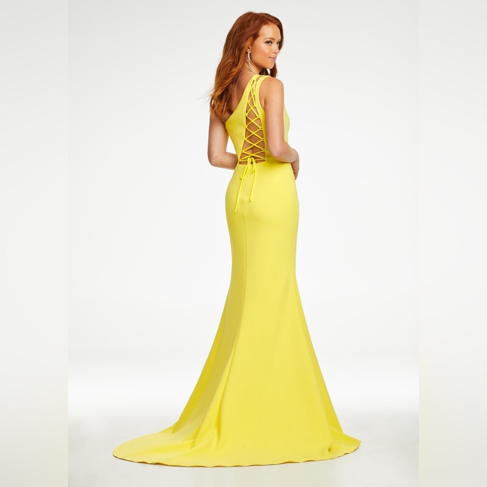🌟3x Host Pick🌟Women’s Yellow Ashley Lauren Long Prom Dress - Picture 2 of 9